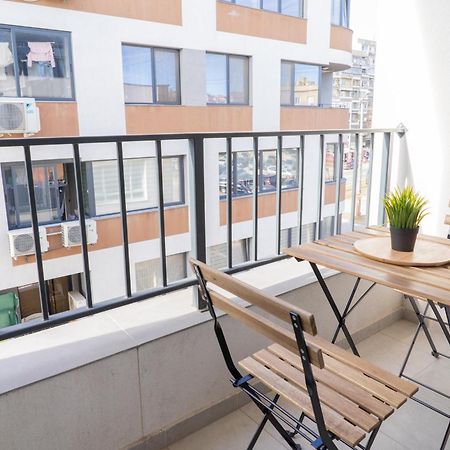 New Modern & Cozy Apartment With Free Parking Varna Exterior photo